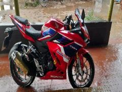 HONDA CBR 150R